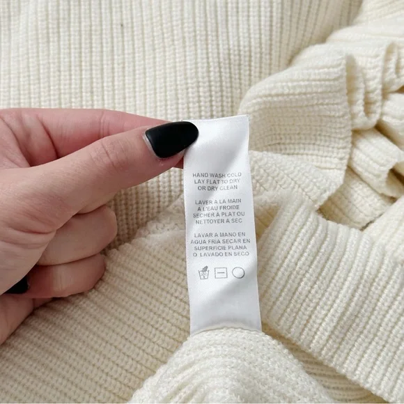 Frame Ruffle-yoke Ribbed Sweater In Off White - Picture 11 of 12